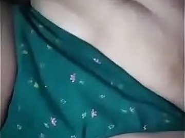 Bhabi Showing her boobs and pussy new