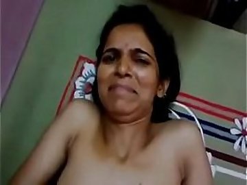 Sexy Sarika New Video Hindi Audio hawtvideos.tk